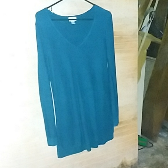 Sweater - Picture 3 of 4